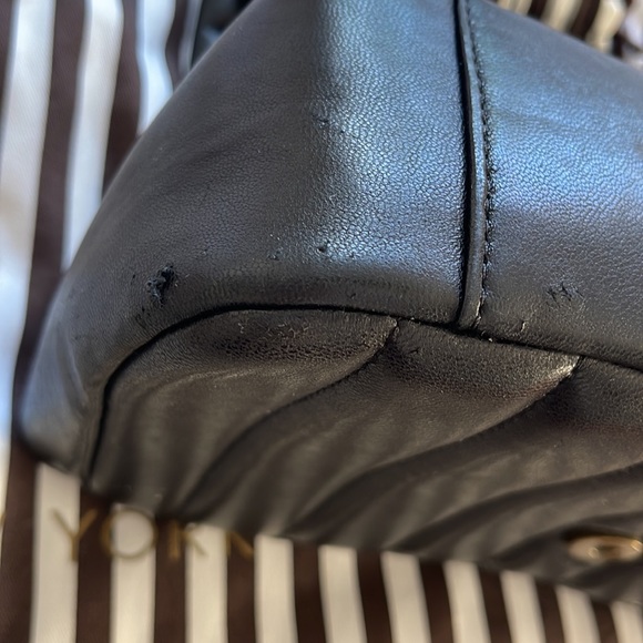 Henri Bendel 712 Quilted Leather Crossbody - Picture 8 of 8